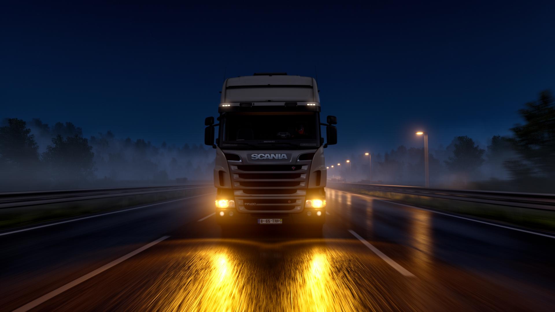 Caminhão Scania na estrada livre